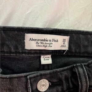 Abercrombie & Fitch Ultra High Rise Jeans